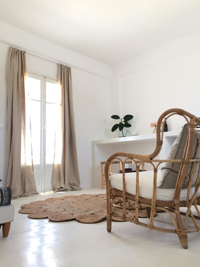 Island White Apartment Agios Georgios  Exterior photo
